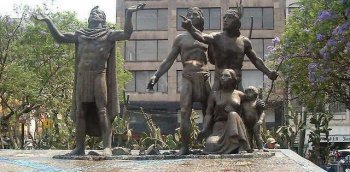 Mexico City statue commemorating the foundation of Tenochtitlan